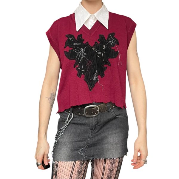 Burgundy cyber heart sweater vest (XL) - Image 4