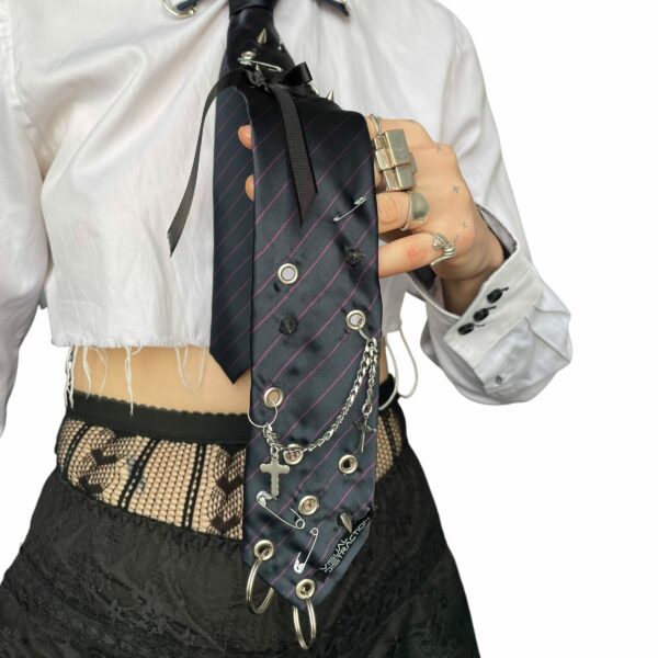 Studded punk tie - black purple - Image 2